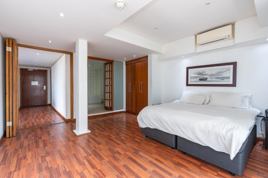 1 Bedroom Property for Sale in Foreshore Western Cape